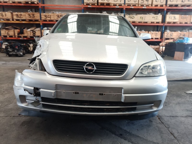 opel astra g hatchback (t98) del año 2001