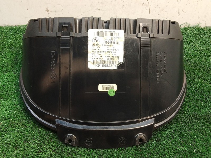 Recambio de cuadro instrumentos para bmw 1 (e81) 120 d referencia OEM IAM 102495584 916682301 1K916682301