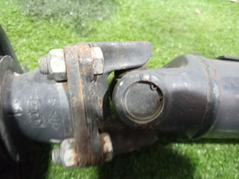 Recambio de transmision central para renault mascott 3.0 diesel referencia OEM IAM 5010583002 5010583002 5010143741