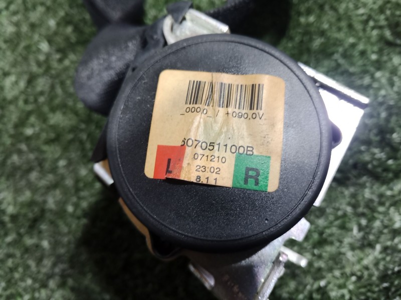 Recambio de cinturon seguridad trasero derecho para bmw 1 (e81) 120 d referencia OEM IAM   