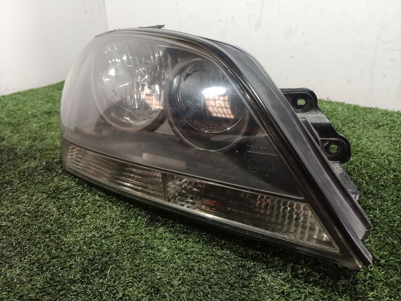 Recambio de faro derecho para kia sorento i (jc) 2.5 crdi referencia OEM IAM   