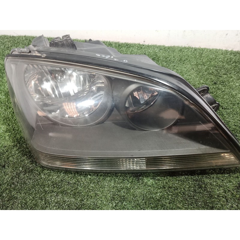 Recambio de faro derecho para kia sorento i (jc) 2.5 crdi referencia OEM IAM   
