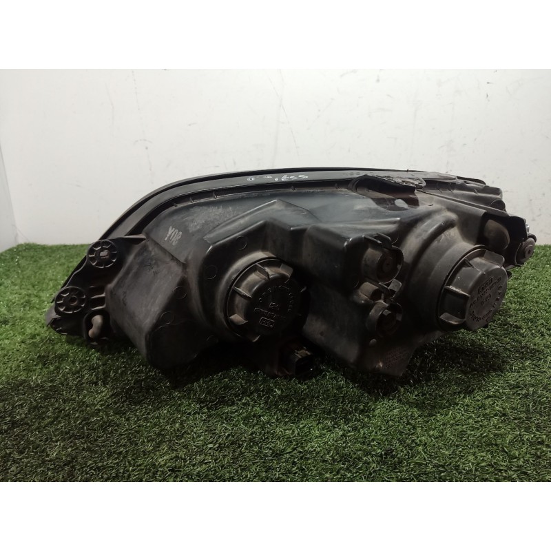 Recambio de faro derecho para kia sorento i (jc) 2.5 crdi referencia OEM IAM   