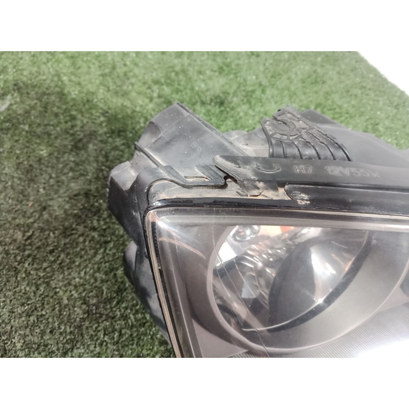 Recambio de faro derecho para kia sorento i (jc) 2.5 crdi referencia OEM IAM   