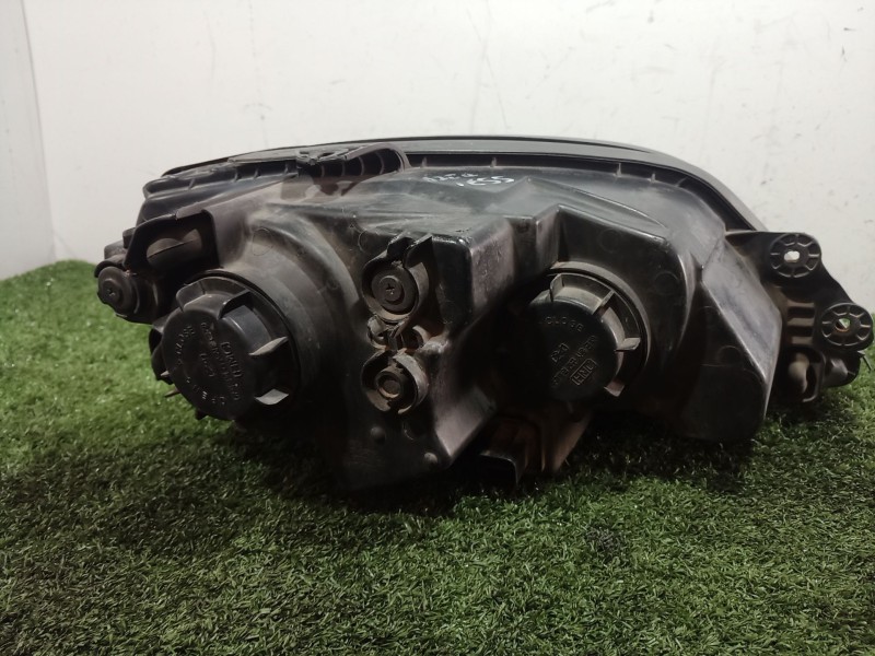 Recambio de faro izquierdo para kia sorento i (jc) 2.5 crdi referencia OEM IAM   