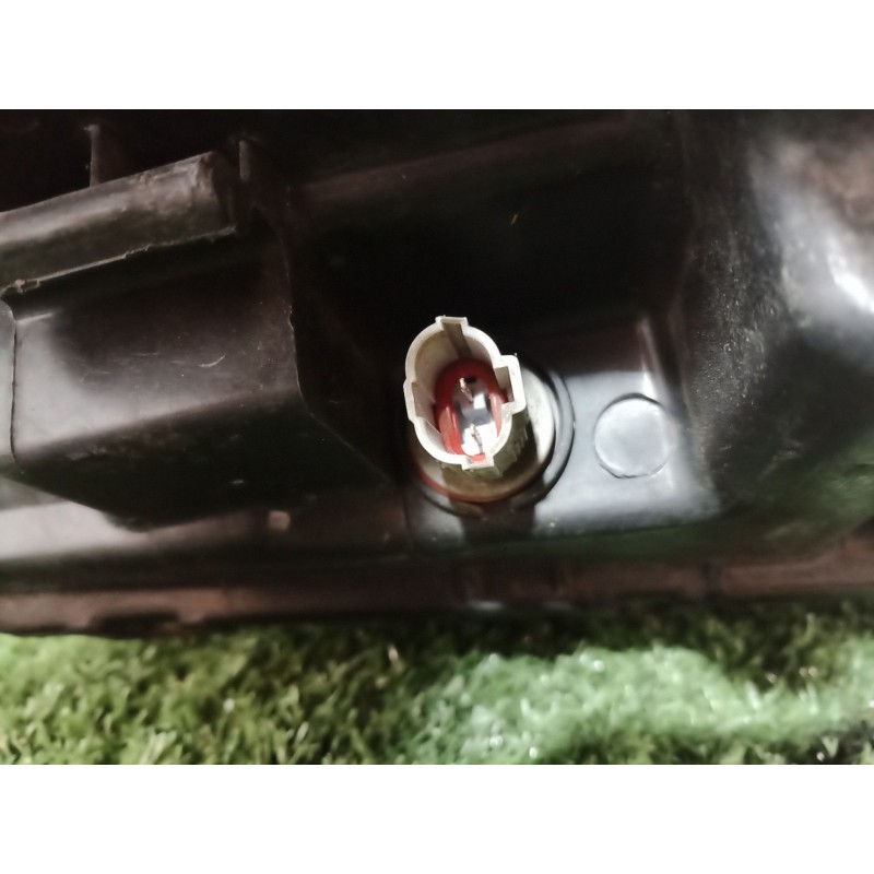 Recambio de faro izquierdo para kia sorento i (jc) 2.5 crdi referencia OEM IAM   