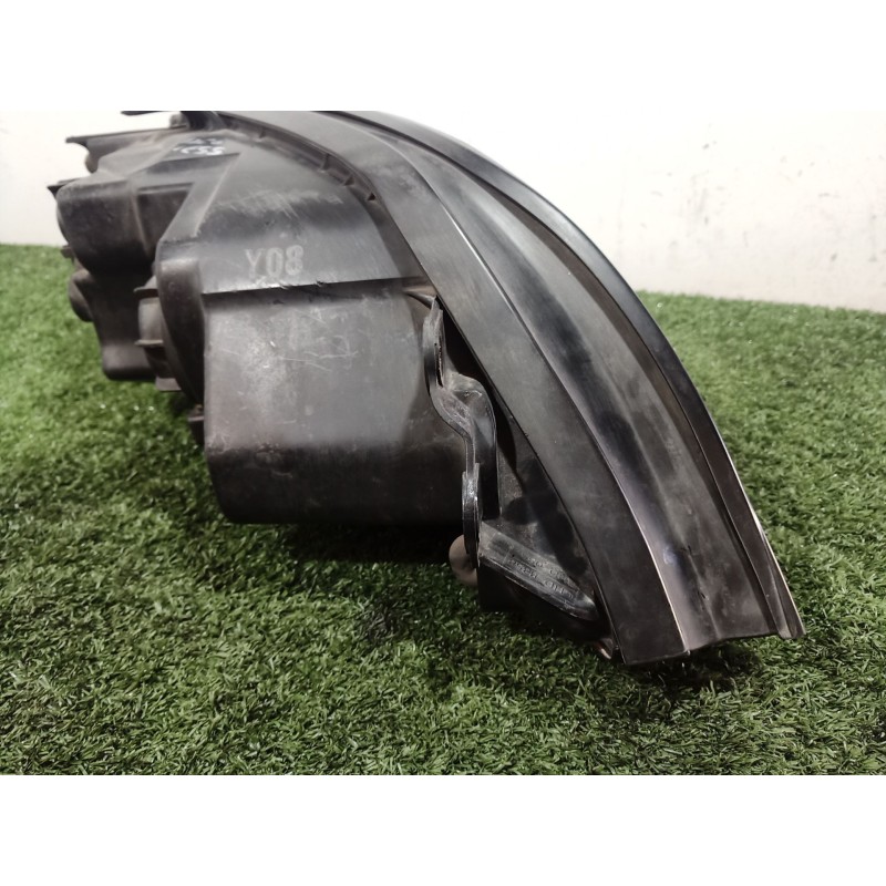 Recambio de faro izquierdo para kia sorento i (jc) 2.5 crdi referencia OEM IAM   