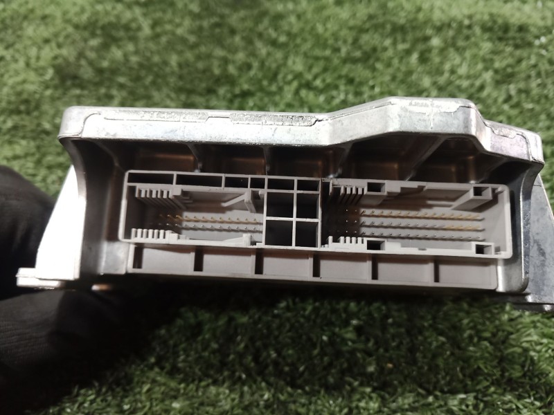 Recambio de centralita airbag para bmw 1 (e81) 120 d referencia OEM IAM   