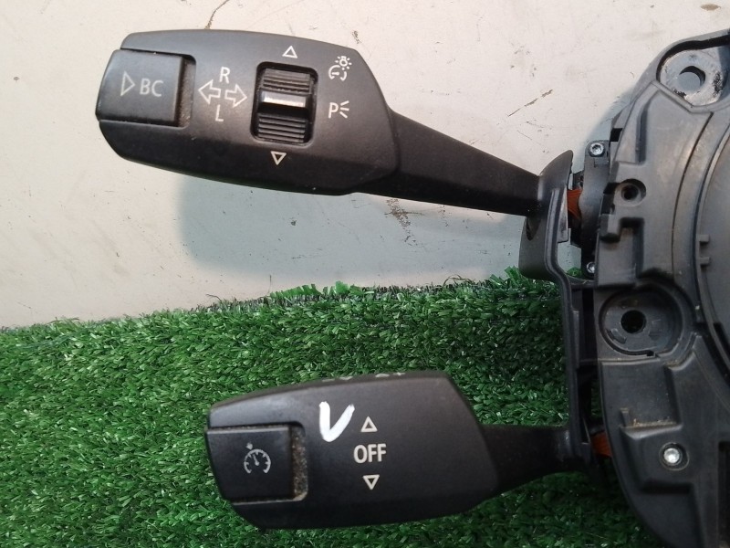 Recambio de mando multifuncion para bmw 1 (e81) 120 d referencia OEM IAM 912304303 01208197 3920020823303