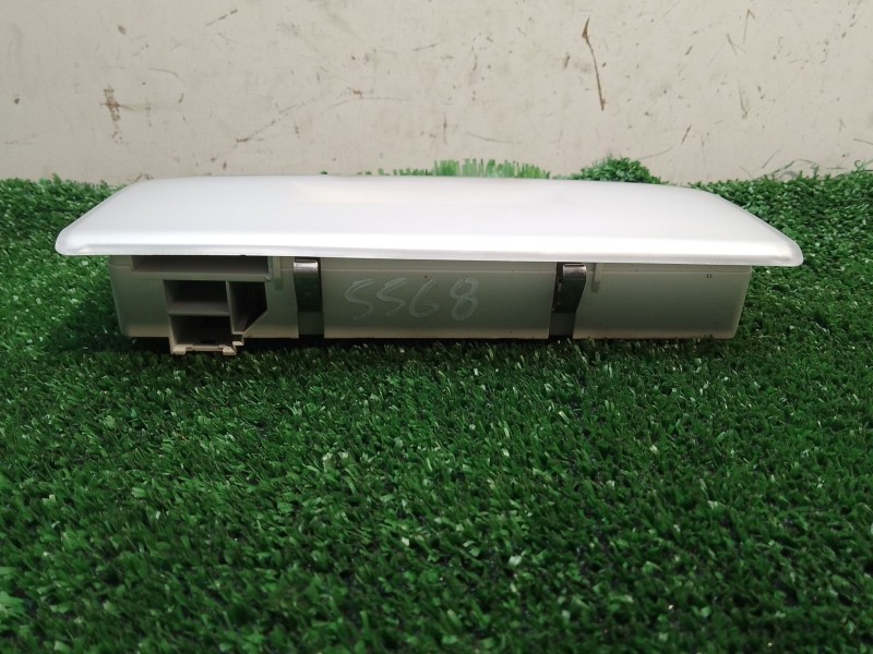 Recambio de luz interior para bmw 1 (e81) 120 d referencia OEM IAM 695125201 695125201 LK0311390001