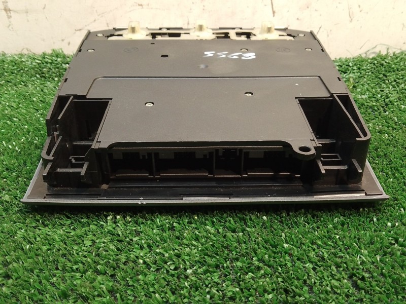 Recambio de luz interior para bmw 1 (e81) 120 d referencia OEM IAM 913747901 6932827 LK0311777101