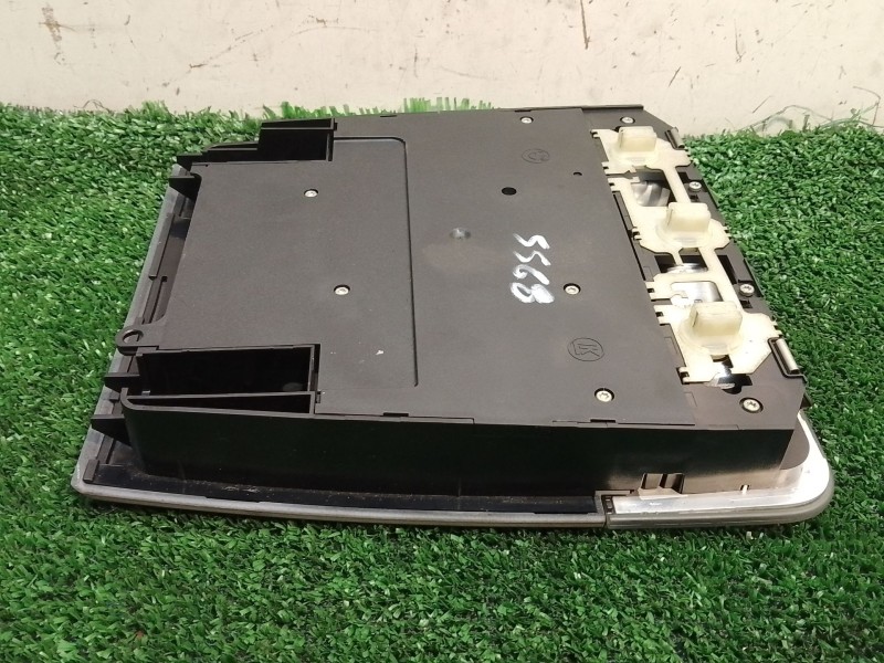 Recambio de luz interior para bmw 1 (e81) 120 d referencia OEM IAM 913747901 6932827 LK0311777101