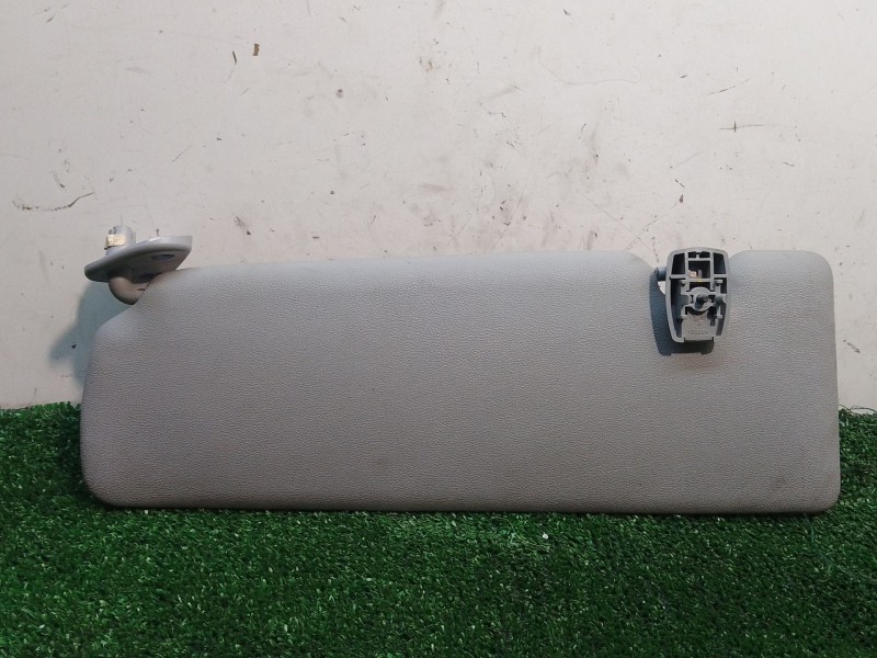 Recambio de parasol derecho para bmw 1 (e81) 120 d referencia OEM IAM 1010472400 1010472400 120560