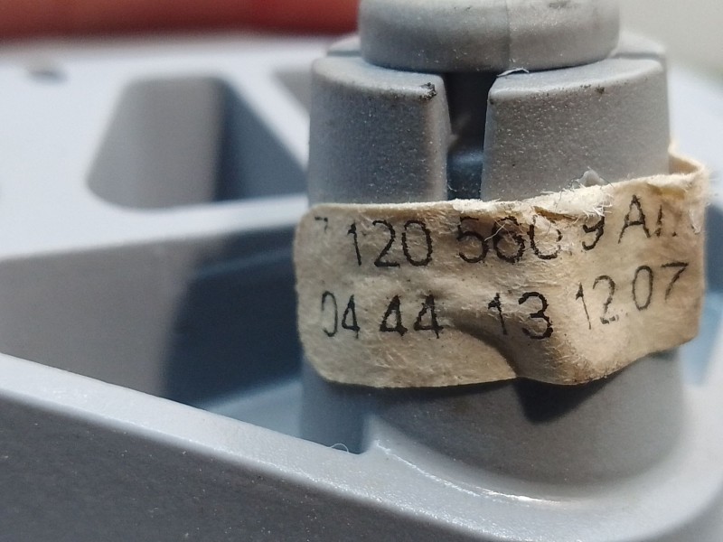 Recambio de parasol derecho para bmw 1 (e81) 120 d referencia OEM IAM 1010472400 1010472400 120560