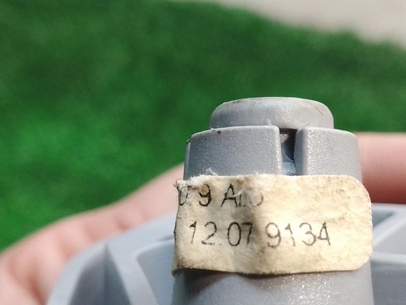 Recambio de parasol derecho para bmw 1 (e81) 120 d referencia OEM IAM 1010472400 1010472400 120560