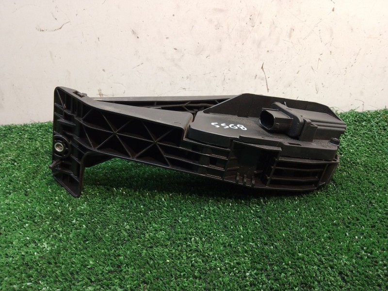 Recambio de pedal acelerador para bmw 1 (e81) 120 d referencia OEM IAM 35426786589 6PV00937920 12037310
