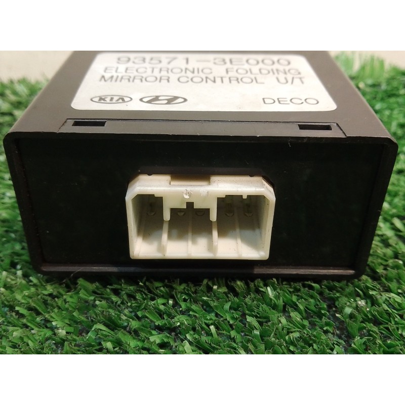 Recambio de modulo electronico para kia sorento i (jc) 2.5 crdi referencia OEM IAM 93571 93571 3E000