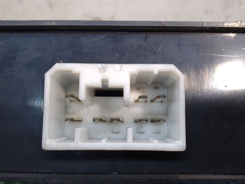 Recambio de modulo electronico para kia sorento i (jc) 2.5 crdi referencia OEM IAM 93571 93571 3E000