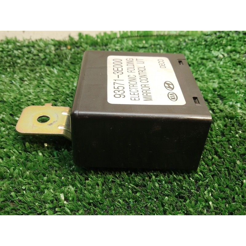 Recambio de modulo electronico para kia sorento i (jc) 2.5 crdi referencia OEM IAM 93571 93571 3E000