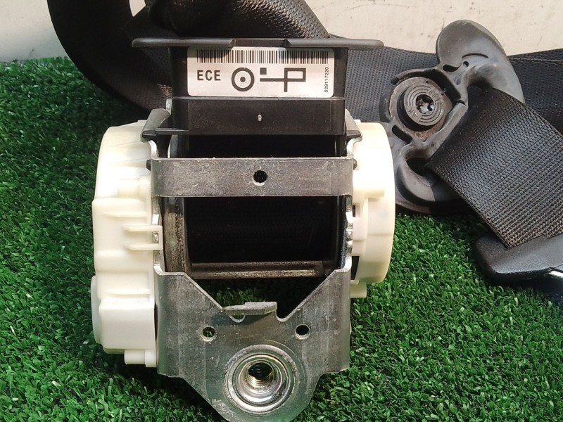 Recambio de cinturon seguridad delantero derecho para bmw 1 (e81) 120 d referencia OEM IAM 330598493 014436 071207