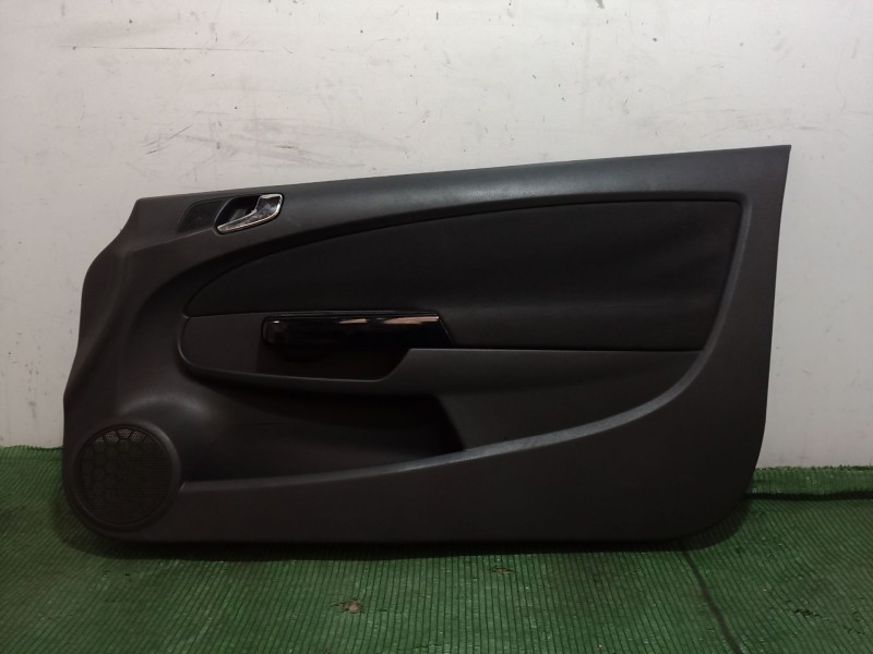 Recambio de guarnecido puerta delantera derecha para opel corsa d cmon referencia OEM IAM   