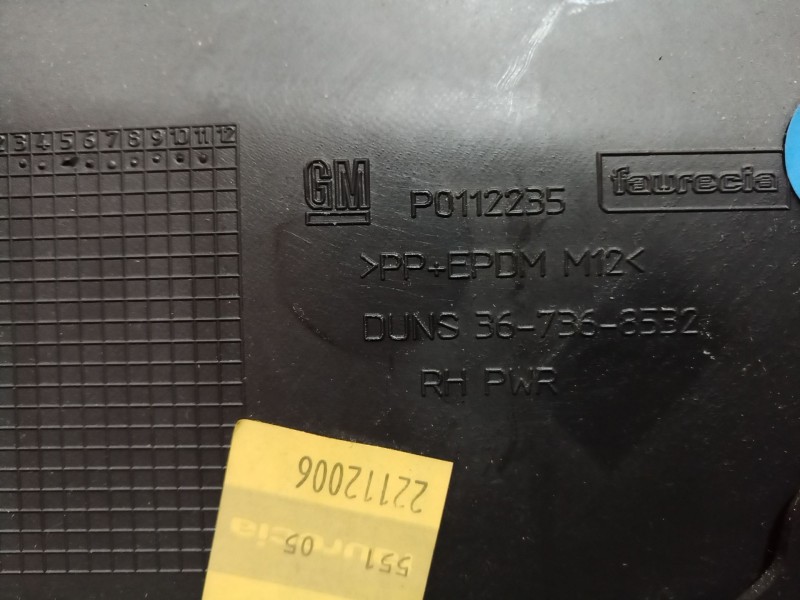 Recambio de guarnecido puerta delantera derecha para opel corsa d cmon referencia OEM IAM   