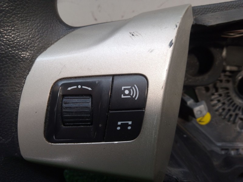 Recambio de volante para opel corsa d cmon referencia OEM IAM 980632201121 CV250980SS 13155559