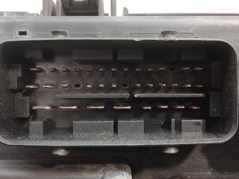 Recambio de caja reles / fusibles para opel corsa d cmon referencia OEM IAM 13217394EH 13217394EH 13217394EH