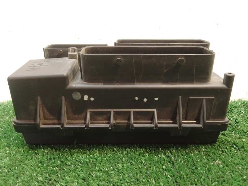 Recambio de caja reles / fusibles para opel corsa d cmon referencia OEM IAM 13217394EH 13217394EH 13217394EH