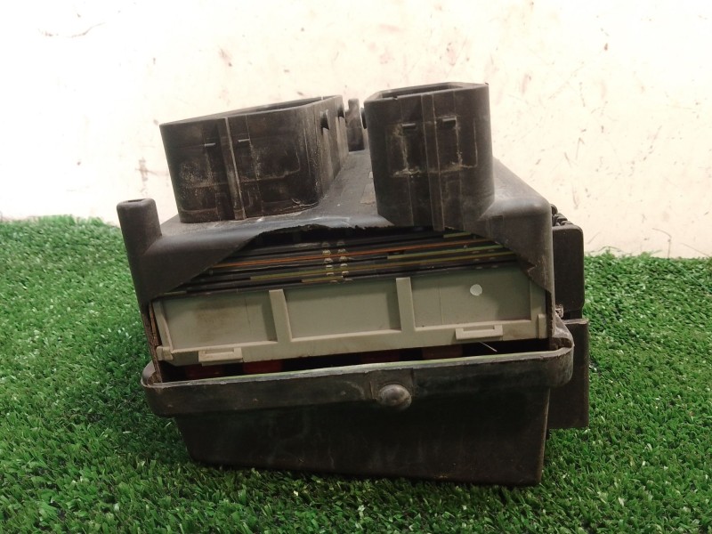 Recambio de caja reles / fusibles para opel corsa d cmon referencia OEM IAM 13217394EH 13217394EH 13217394EH