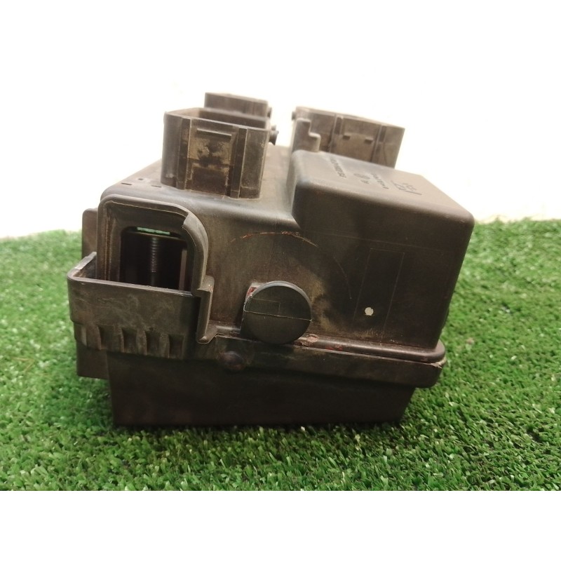 Recambio de caja reles / fusibles para opel corsa d cmon referencia OEM IAM 13217394EH 13217394EH 13217394EH