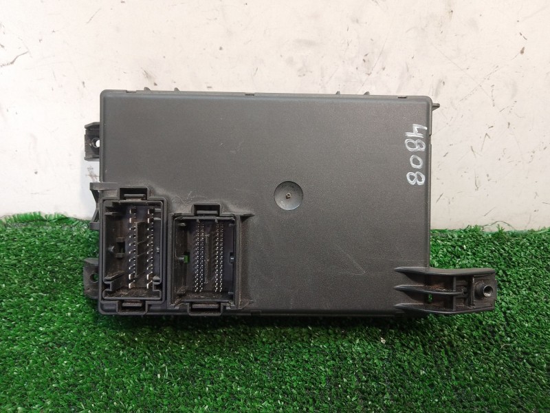 Recambio de caja reles / fusibles para opel corsa d cmon referencia OEM IAM 13142241 28084929 000292540