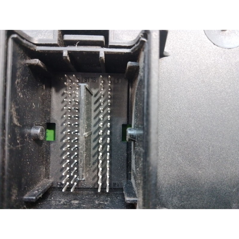 Recambio de caja reles / fusibles para opel corsa d cmon referencia OEM IAM 13142241 28084929 000292540