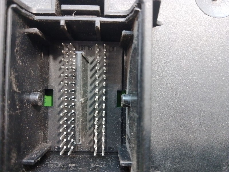 Recambio de caja reles / fusibles para opel corsa d cmon referencia OEM IAM 13142241 28084929 000292540