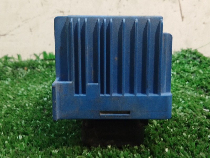 Recambio de caja precalentamiento para opel corsa d cmon referencia OEM IAM 55557760 55557760 51299044