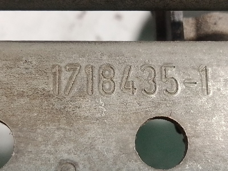 Recambio de caja reles / fusibles para opel corsa d cmon referencia OEM IAM 17184341 17184351 ZSB1718442