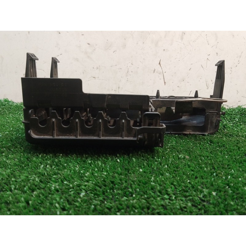 Recambio de caja reles / fusibles para opel corsa d cmon referencia OEM IAM 17184341 17184351 ZSB1718442