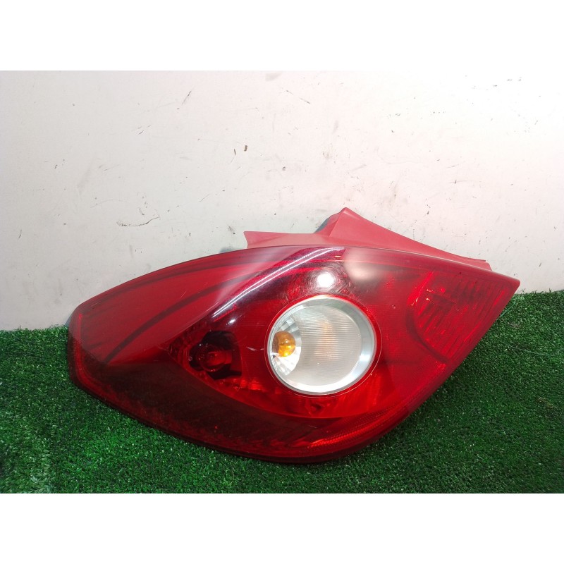 Recambio de piloto trasero izquierdo para opel corsa d cmon referencia OEM IAM 13186350 368158932 89038960A