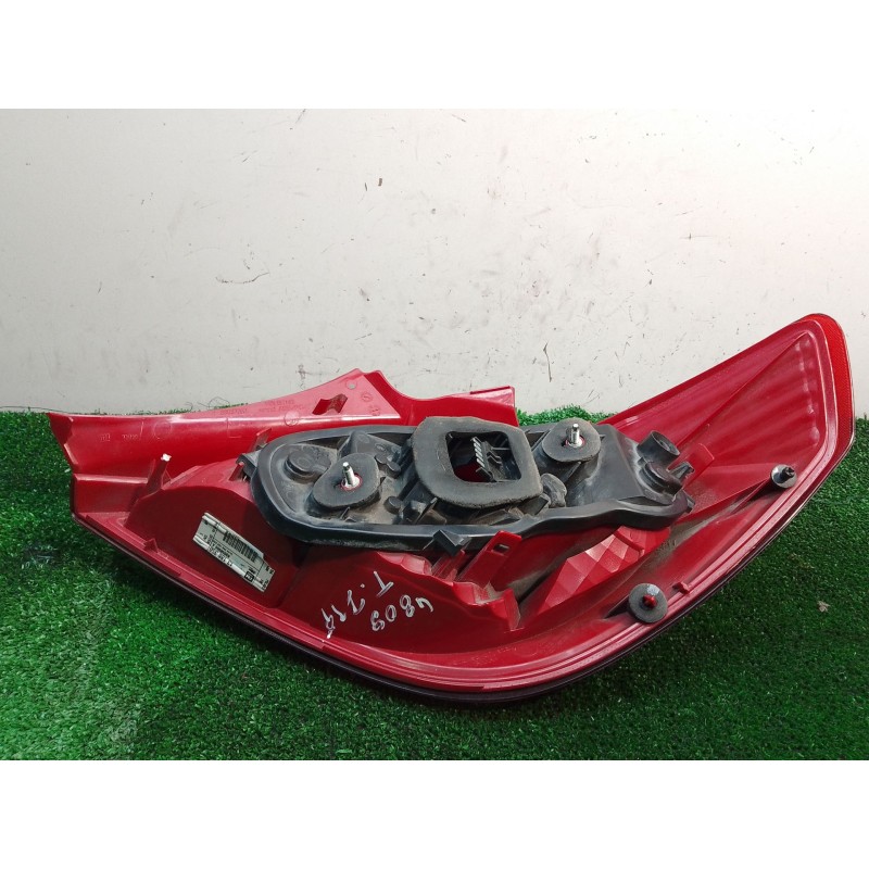 Recambio de piloto trasero izquierdo para opel corsa d cmon referencia OEM IAM 13186350 368158932 89038960A