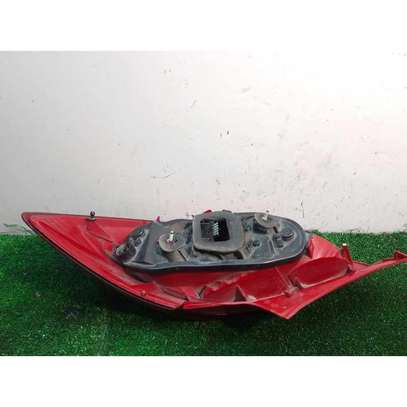 Recambio de piloto trasero izquierdo para opel corsa d cmon referencia OEM IAM 13186350 368158932 89038960A