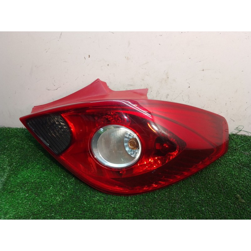 Recambio de piloto trasero derecho para opel corsa d cmon referencia OEM IAM 13186351 368158932 89038961A