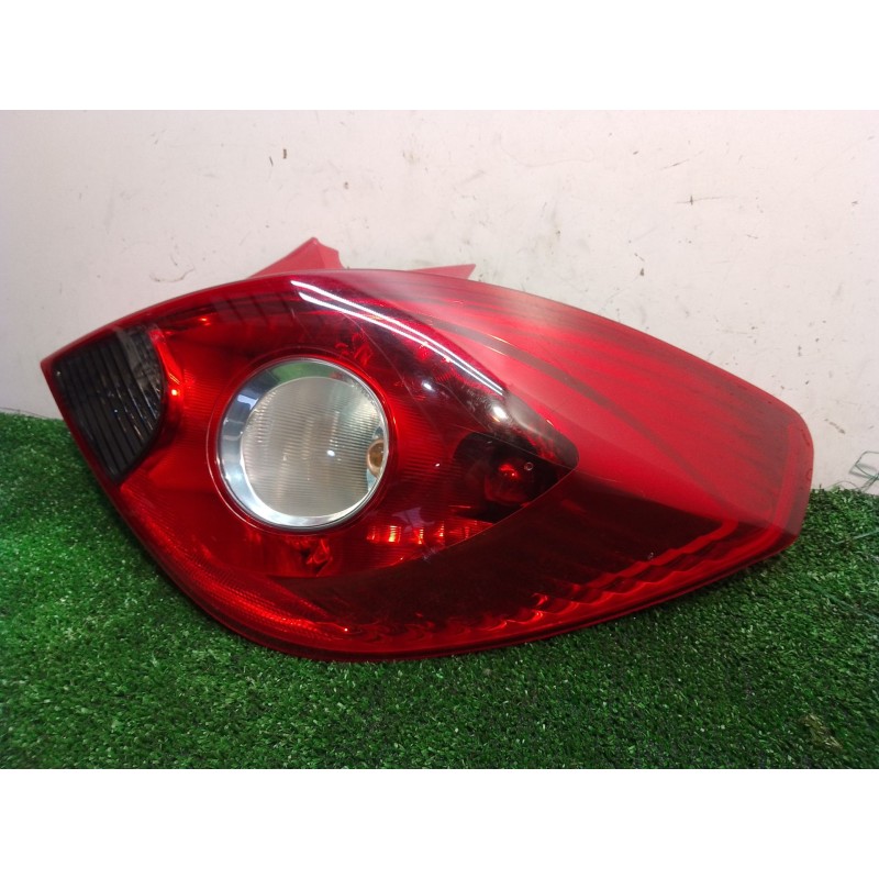 Recambio de piloto trasero derecho para opel corsa d cmon referencia OEM IAM 13186351 368158932 89038961A