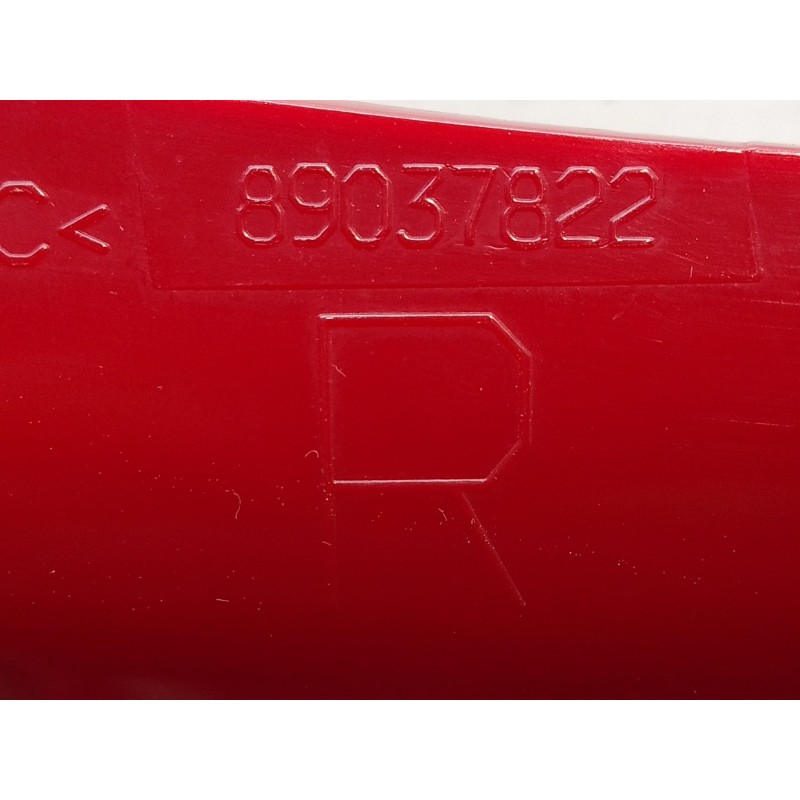 Recambio de piloto trasero derecho para opel corsa d cmon referencia OEM IAM 13186351 368158932 89038961A