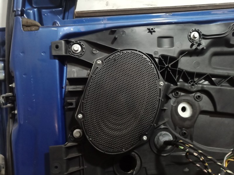 Recambio de puerta delantera derecha para ford fiesta v (jh_, jd_) st150 referencia OEM IAM   