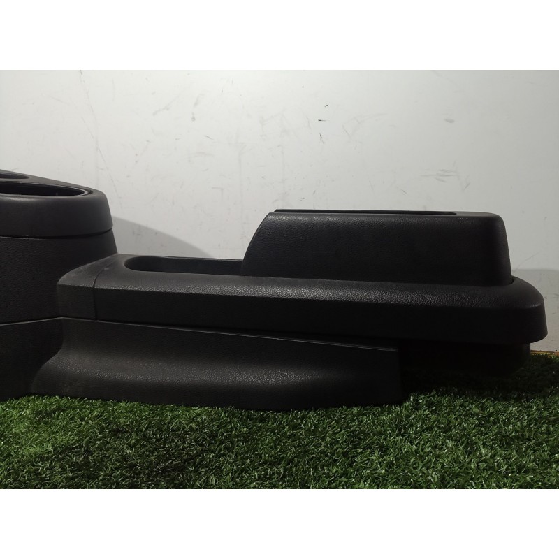 Recambio de consola central trasera para ford fiesta v (jh_, jd_) st150 referencia OEM IAM   