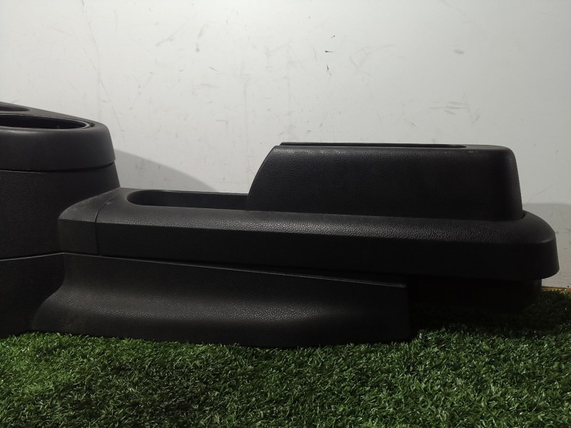 Recambio de consola central trasera para ford fiesta v (jh_, jd_) st150 referencia OEM IAM   