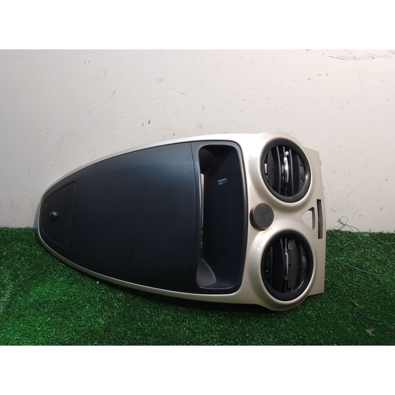 Recambio de moldura para opel corsa d cmon referencia OEM IAM SINREFERENCIA SIN REFERENCIA SIN REFERENCIA