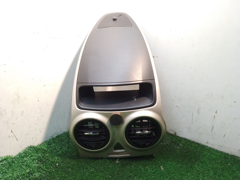 Recambio de moldura para opel corsa d cmon referencia OEM IAM SINREFERENCIA SIN REFERENCIA SIN REFERENCIA