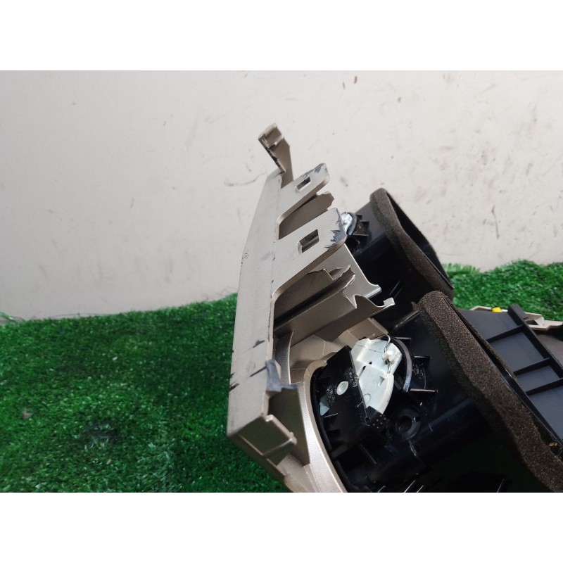 Recambio de moldura para opel corsa d cmon referencia OEM IAM SINREFERENCIA SIN REFERENCIA SIN REFERENCIA