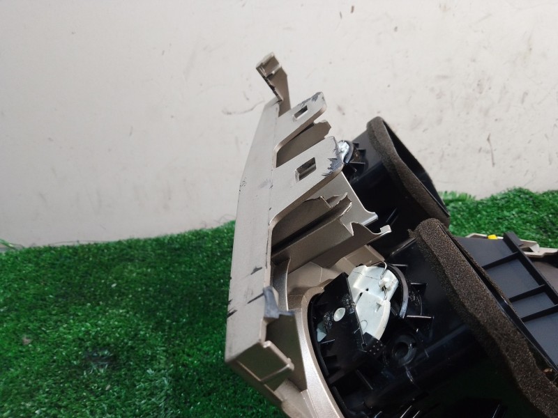 Recambio de moldura para opel corsa d cmon referencia OEM IAM SINREFERENCIA SIN REFERENCIA SIN REFERENCIA